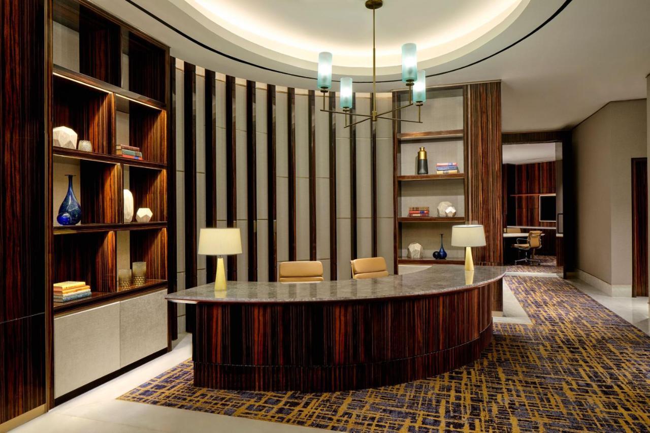 מלון The Westin סוראבאיה מראה חיצוני תמונה