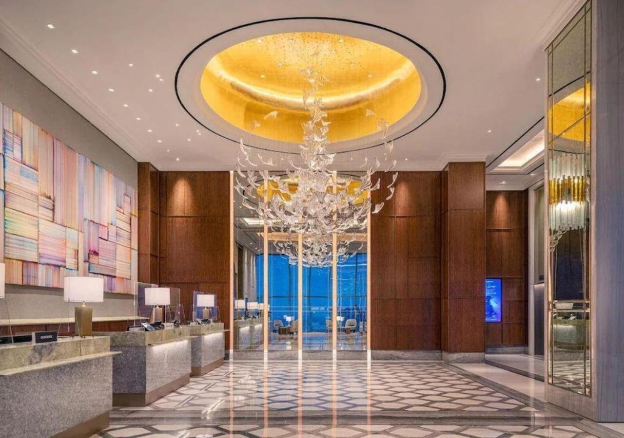 מלון The Westin סוראבאיה מראה חיצוני תמונה