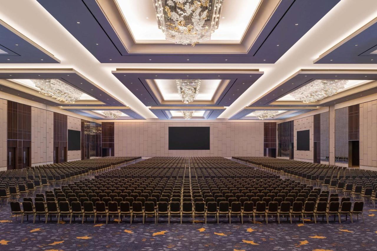 מלון The Westin סוראבאיה מראה חיצוני תמונה