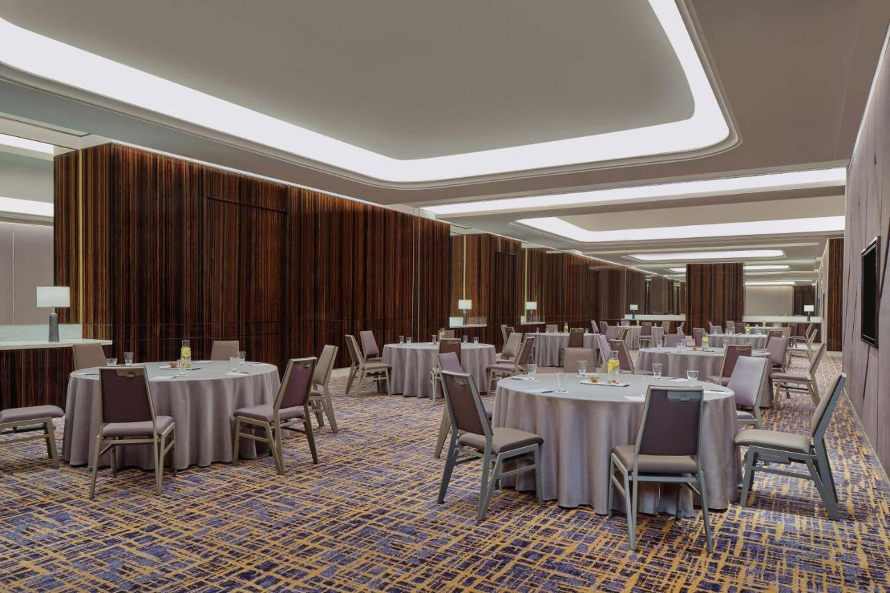 מלון The Westin סוראבאיה מראה חיצוני תמונה