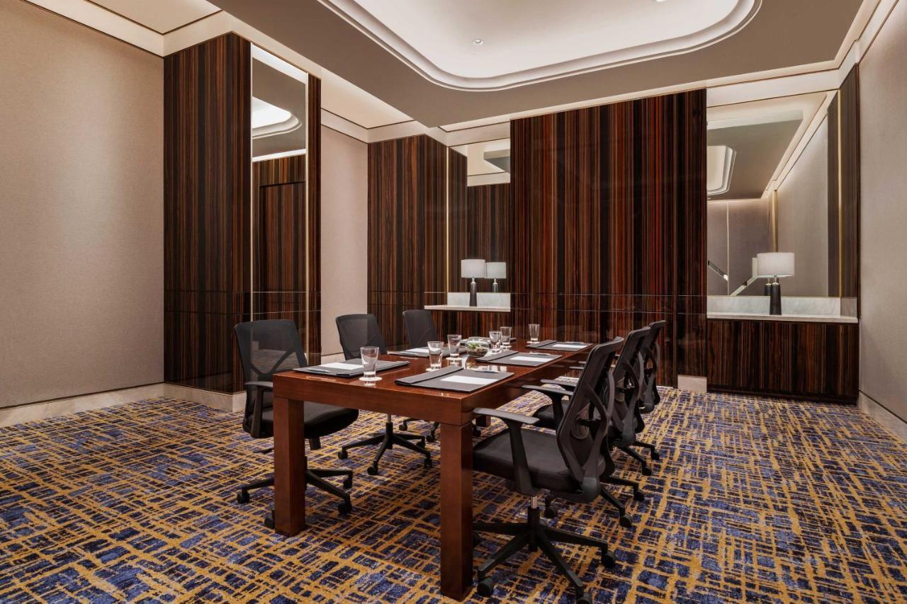 מלון The Westin סוראבאיה מראה חיצוני תמונה