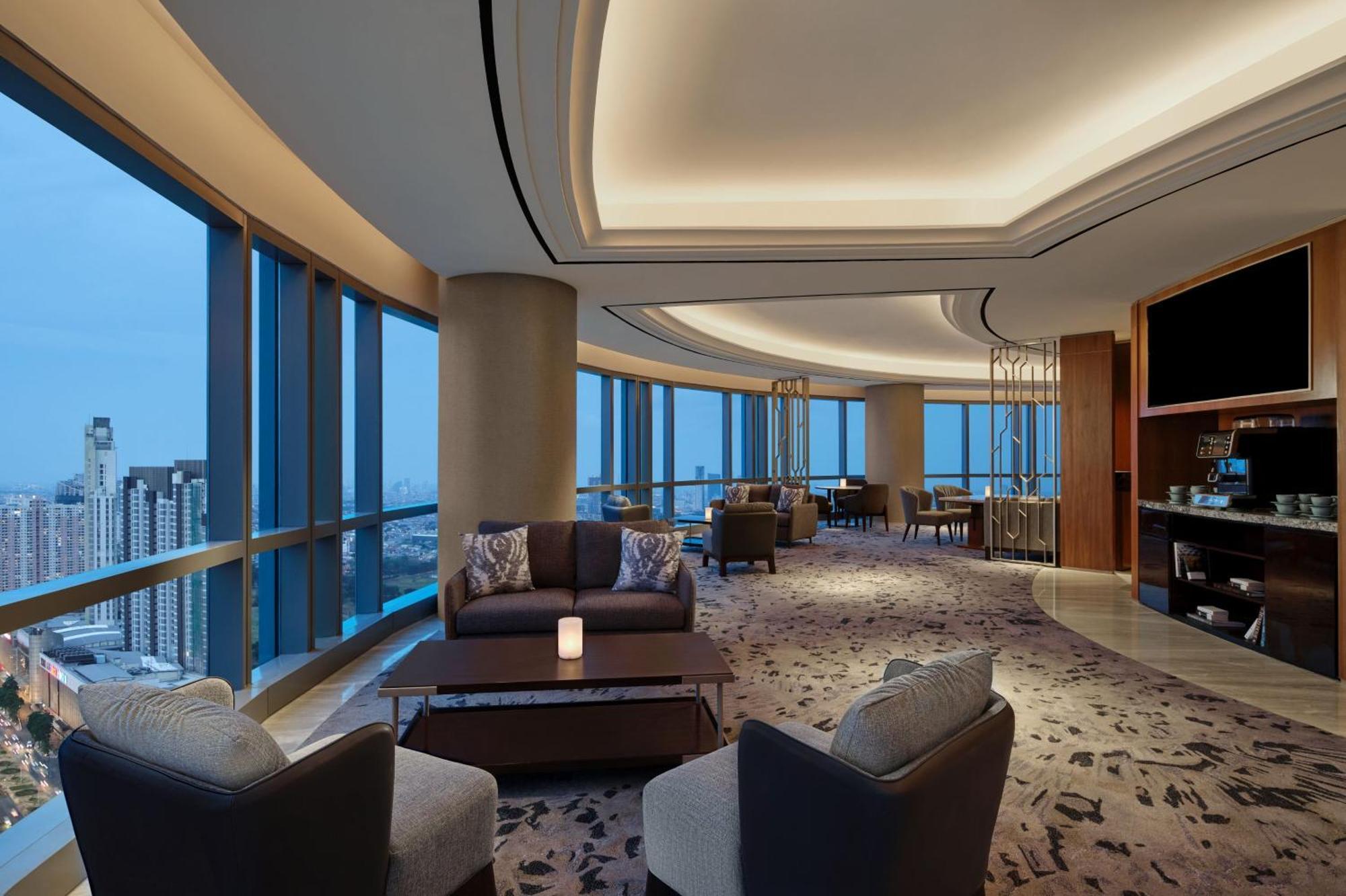 מלון The Westin סוראבאיה מראה חיצוני תמונה